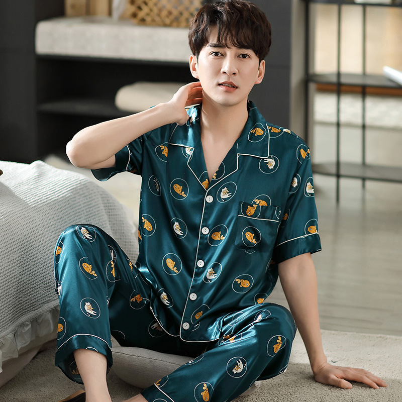 Mens Pajamas 2 Pieces Set Summer Light Design Ice Silk Homewear Shorts Pants Satin Breathable Pajama
