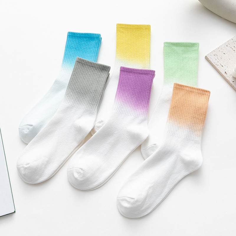 2021 New hot selling cotton socks tie-dye series literary personality tube socks