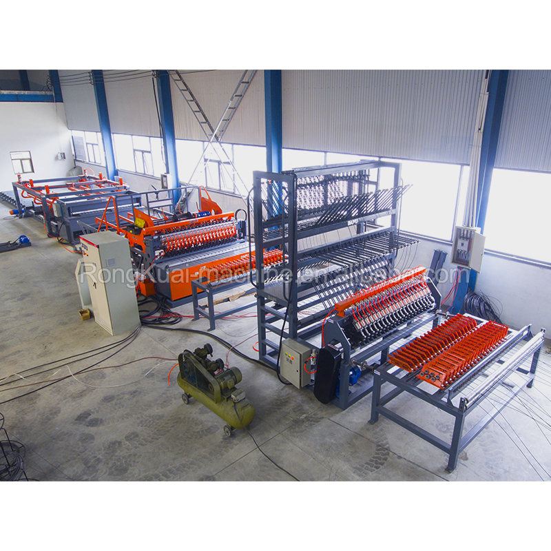 Rongkuai factory anti-climb 3d 3-6mm wire mesh panel fence making machine production line