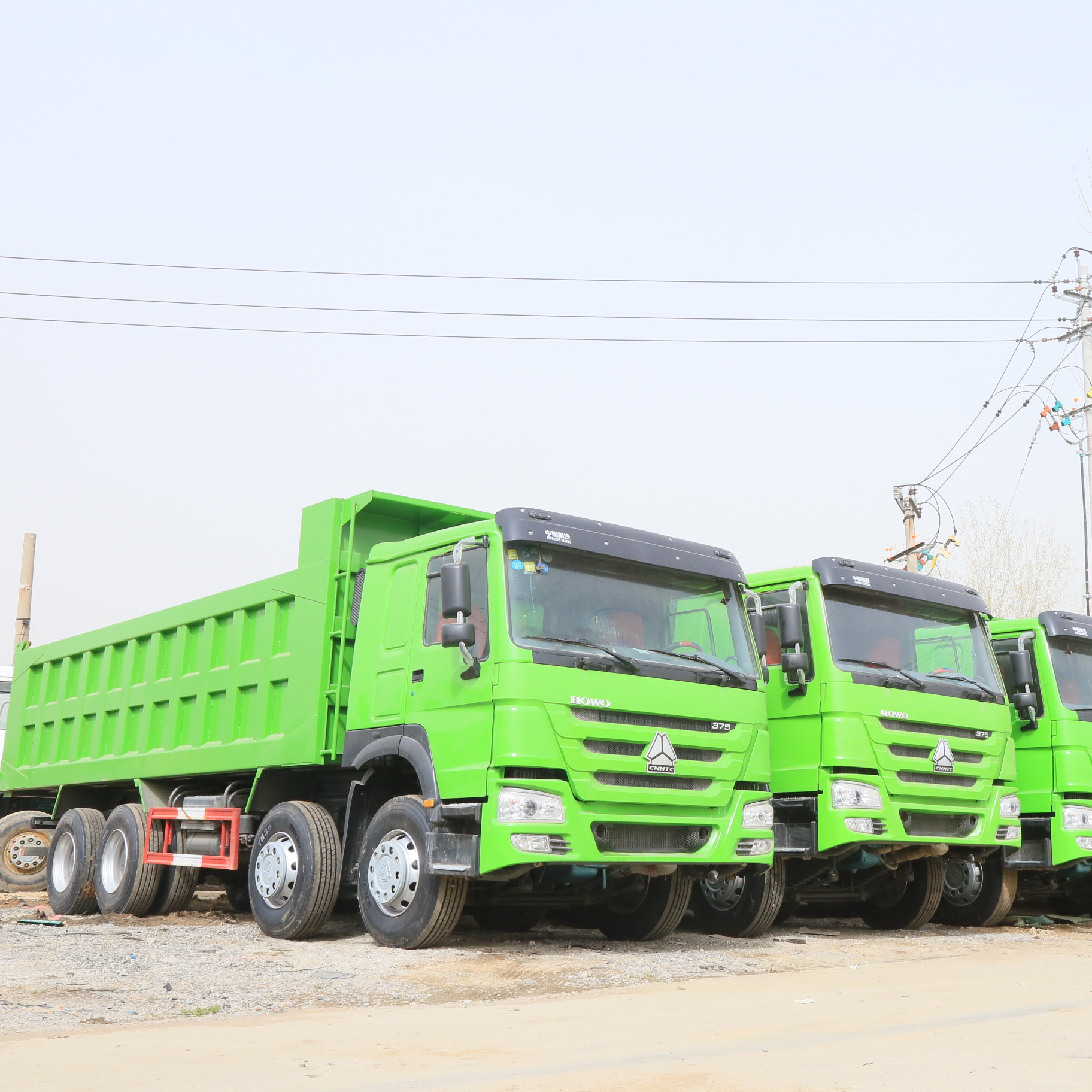 Б/у самосвал Sinotruck Howo 20 30 50 70 100 тонн 8x4 371 Howo