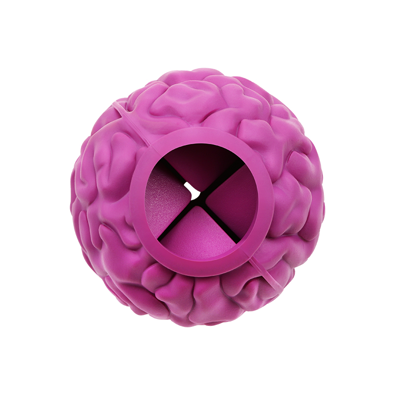 2021 New Custom Wholesale Dog Activity Toy Treat Dispensing Toy Balls Home Alone Dog Chew Toys