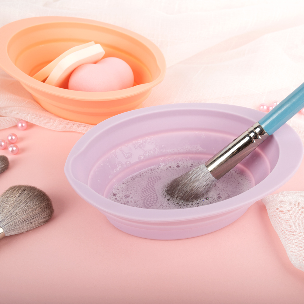 Custom Logo Flexible Silicone Makeup Brush Cleaner Mat Silicone Cosmetic Cleaning Pad Washing Scrubber Board Makeup Egg Washing