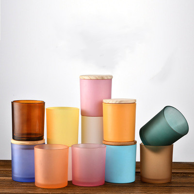 Fashion Color Frosted Glass Candle Jar With Lid Bedroom Purifying Air Fragrance Decoration Candle Jars Glass Beautiful