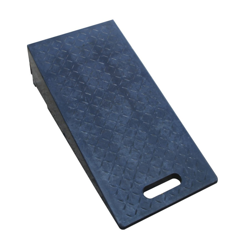 300*700*230mm Anti-Pressure Rubber Traffic Threshold Kerb Ramp Driveway Curb Ramp