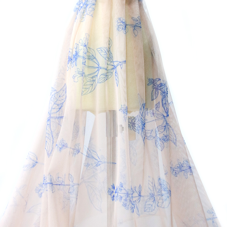 Low MOQ Leaves Shaped Pattern Custom Digital Printing Polyester Tulle Fabric For Dresses
