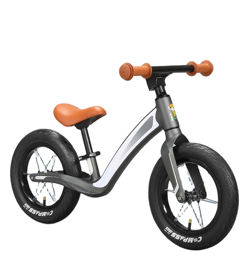 12 Inch New Arrival Bike For Kids Child Magnesium Alloy Frame Ride On Bike Car Kids Balance Bike Children Walker Bicycle