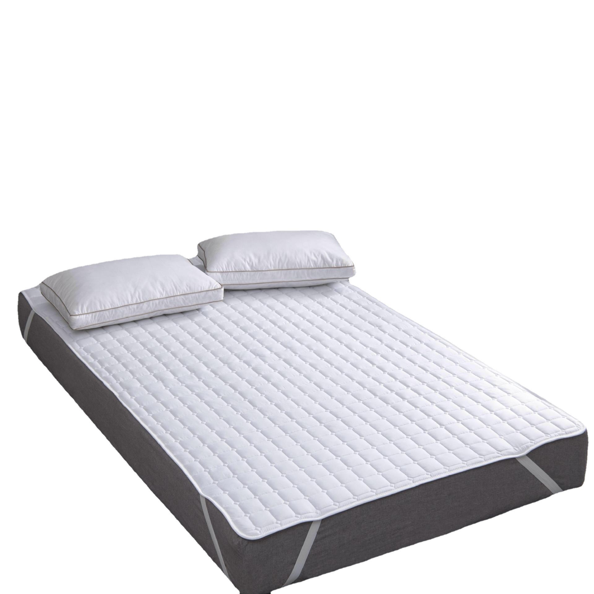 Star Hotel Pure White Modern Protective Pad