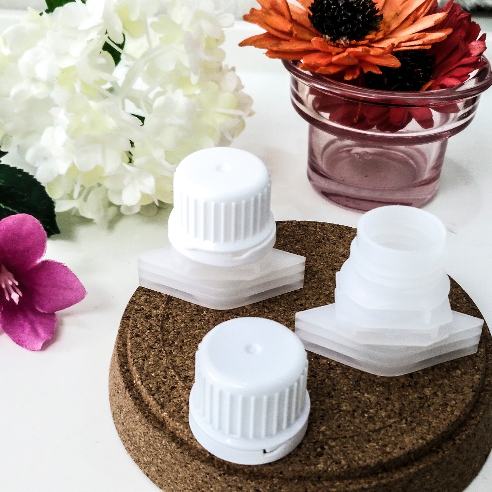 16.00mm high quality plastic suction nozzle screw cap with spout