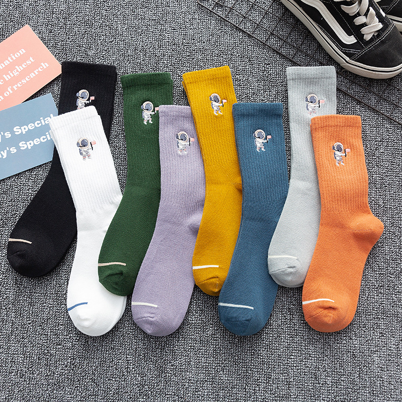 KANGYI OEM Fashion customised socks 100% Cotton Embroidery Jacquard Custom Logo Crew Sport Men Socks