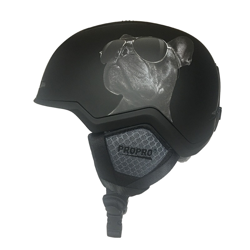 2021 New Design Integrally-molded Half Face Small Size Ski Helmet Snow Board Helmets With Visor Lightweight Skate