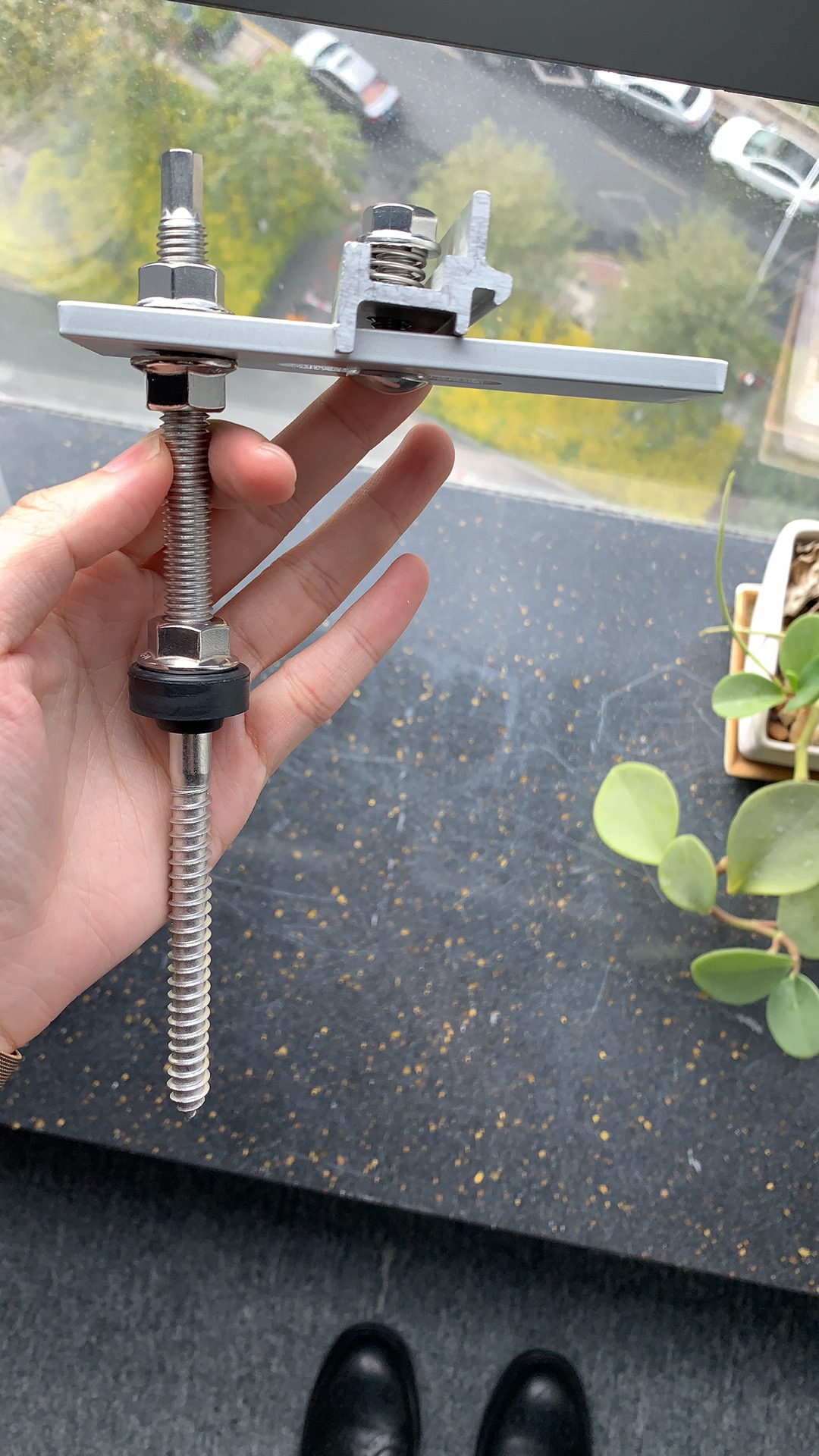 Dh-7 Soeasy регулируемые солнечные Монтажный кронштейн крышей крытой жестью вешалка болты Солнечный Монтажная опора