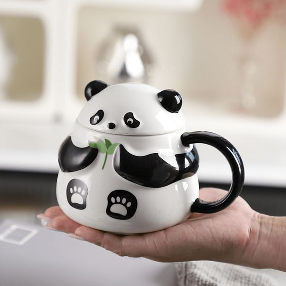 Lovely Ceramic 3D Mug Adorable Cartoon Panda Tea Cup With Lid And Spoon