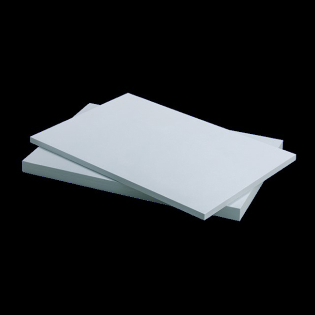 High-temperature insulating board panel for industrial furnaces