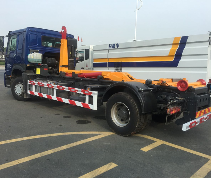 Евро II SINOTRUK Dongfeng 14CBM-20CBM рулон мусорного бака крюк Лифт мусоровоз ролик
