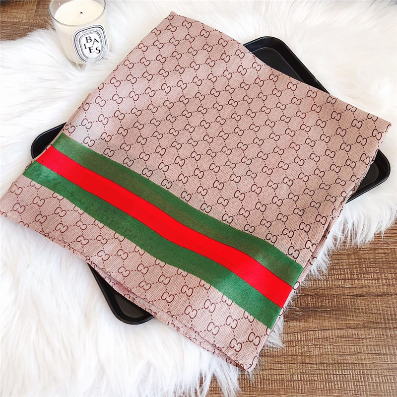 Custom Brand Design Digital Printing Famous Brand Scarf 2021 New Trending Silk Scarf