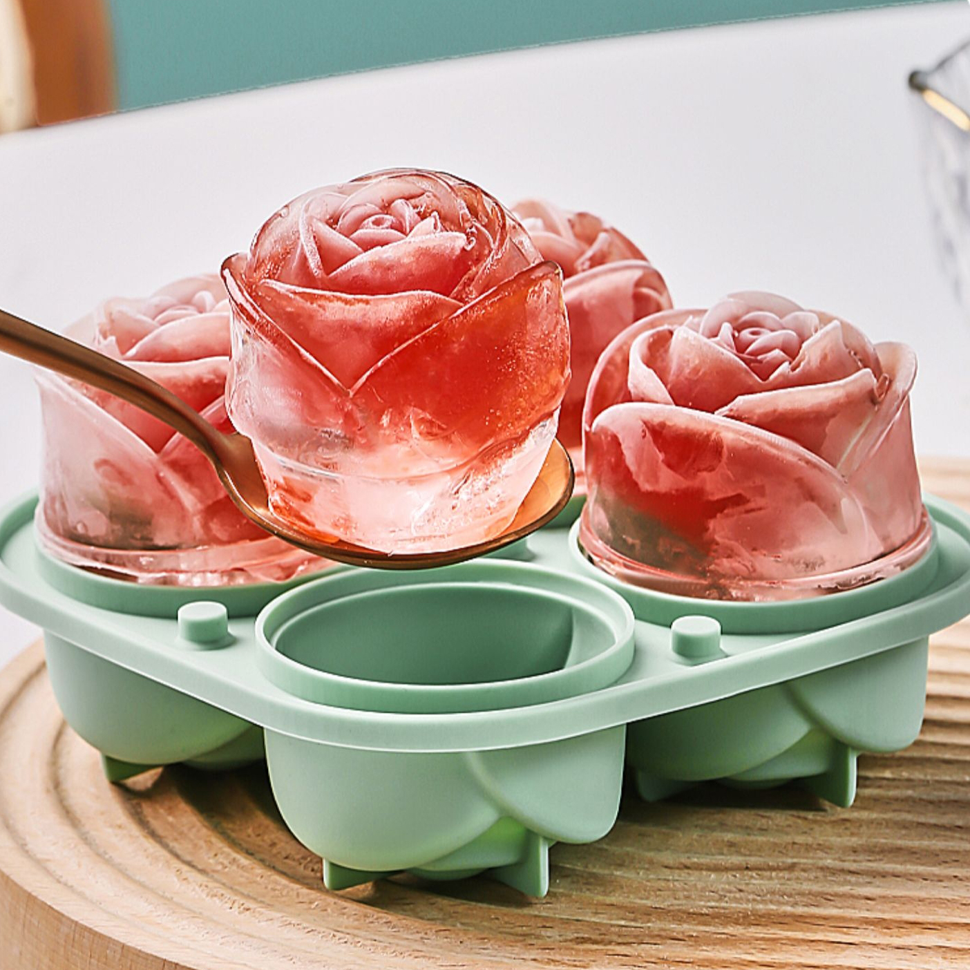 2023 New Arrivals Food Grade 4 Cavities 3d Rose Shape Ice Tray Silicone Cube Mold