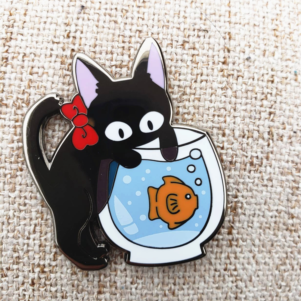 Kunshan Manufacturer Custom Metal Stamping Hard Enamel Cat Fox Fish Lapel Pin Wholesale
