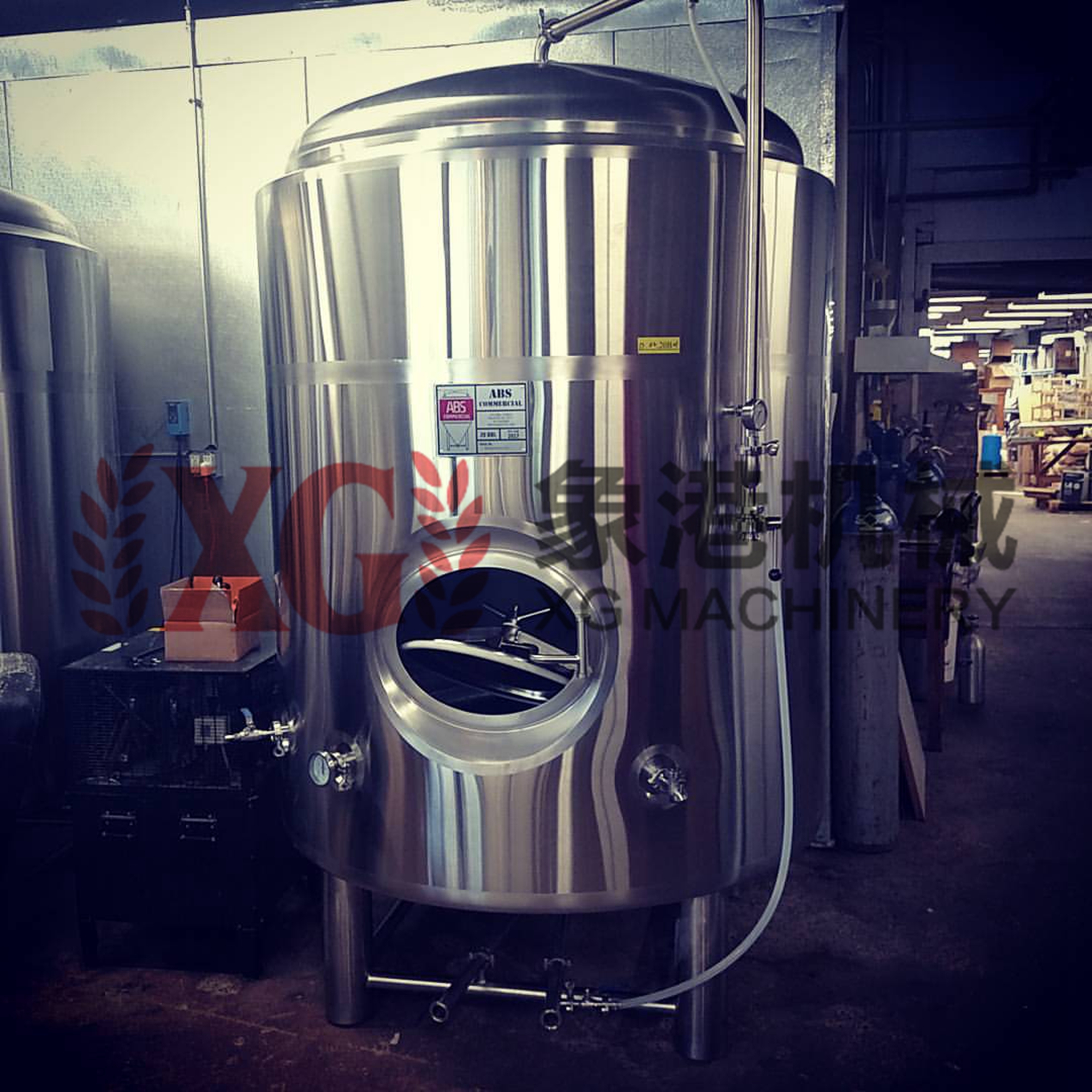 3500L 35HL 30BBL Китай нержавеющая сталь горизонтальная двойная стенка охлаждающая куртка пивной brite бак