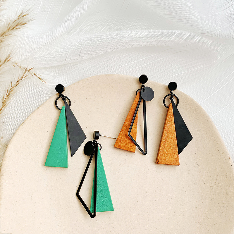 Hot Sale Wholesale Jewelry Painting Customized Retro Personality Creative Triangle Drop Earrings Wood Earrings