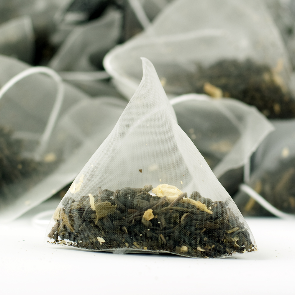 Most Popular Automatic Nylon Pyramidal Tea Packing Machine Small Packing Sachet Machine Tea Packaging Machine Bag in Bag