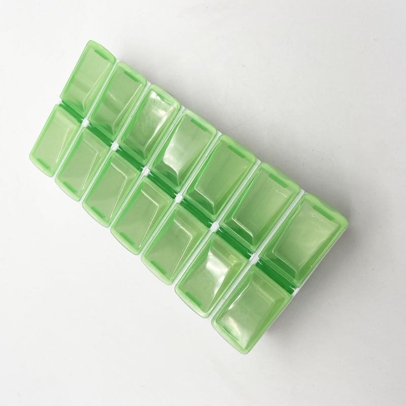 China Supplier Wholesales Hot Sale 14 cases Pill Box Weekly Travel Pill Box
