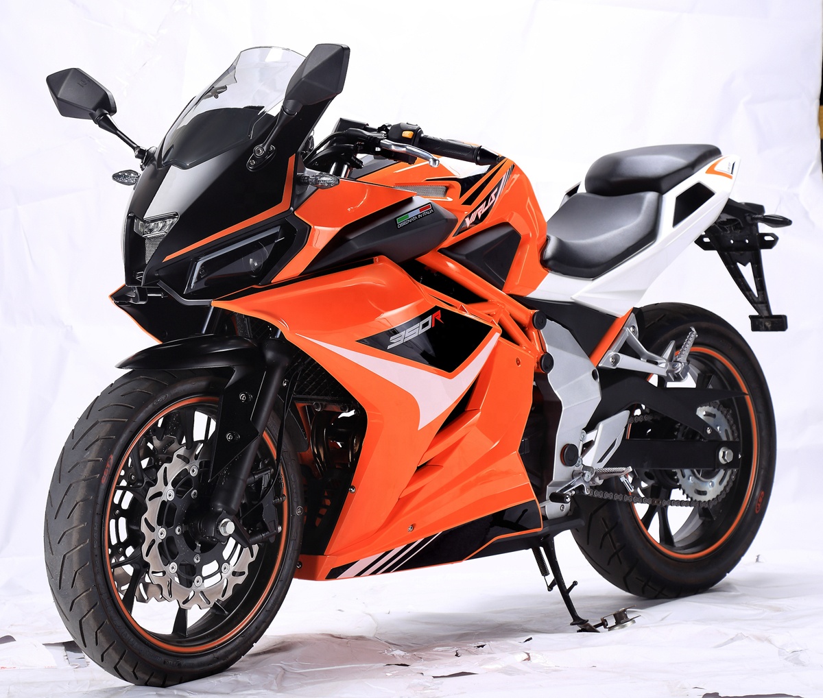 Новое поступление гоночных мотоциклов 125cc 250cc 400cc