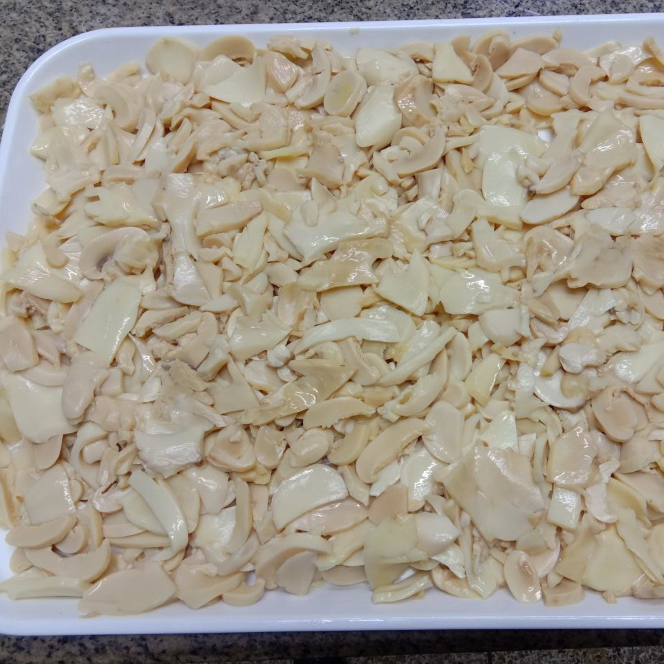 Консервированные кусочки и стебли устричных грибов king