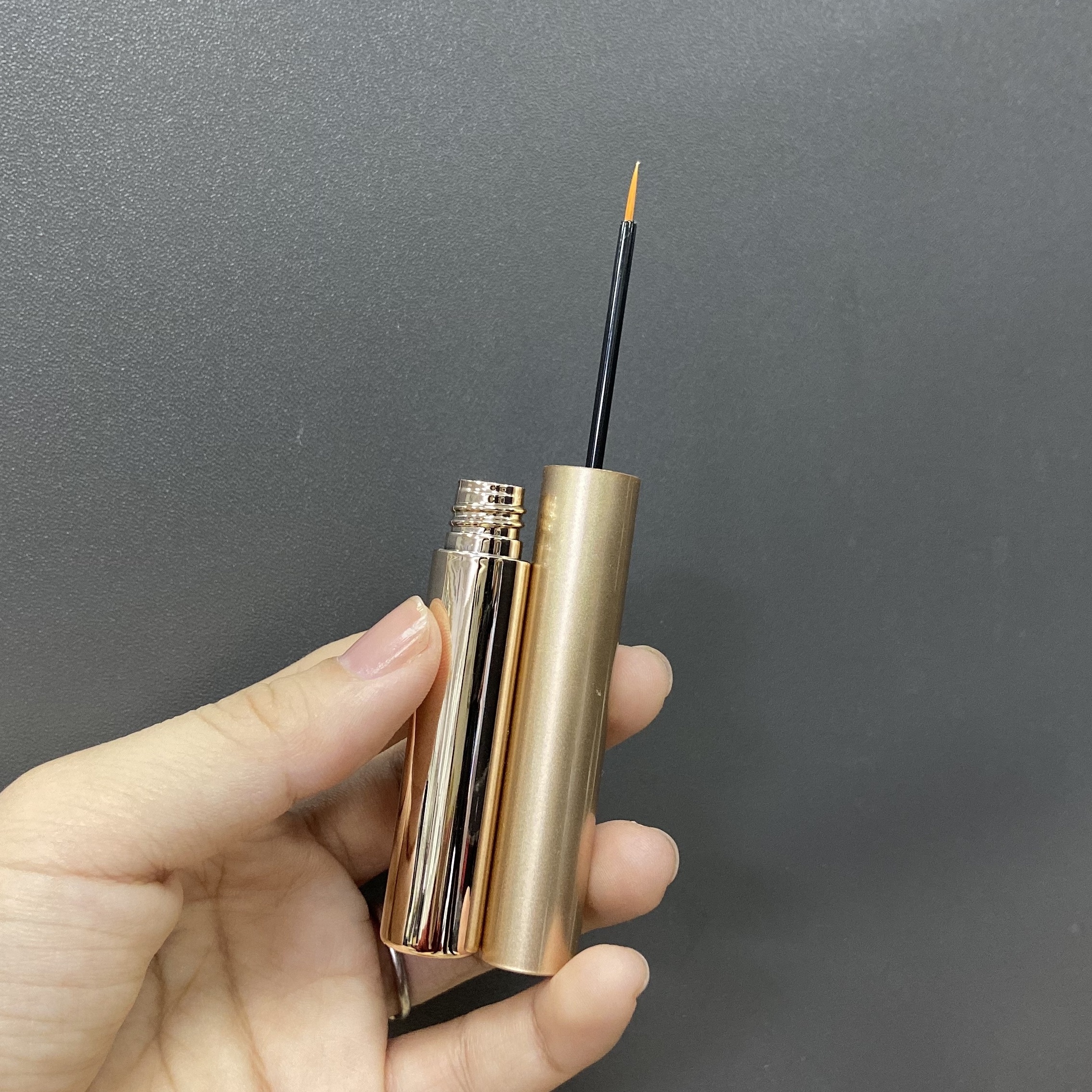 5.2ml new cute extreme slim round plastic luxury gold mascara bottle glitter eyeliner tube empty mascara tubes with slim brush