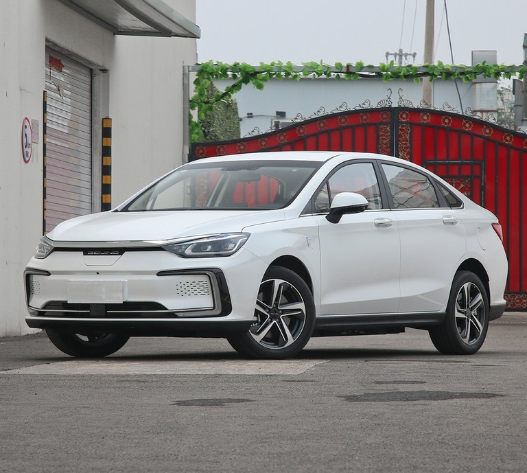 Hot sale cheapest China electric car adult baic eu5 high speed vehicle car made in China