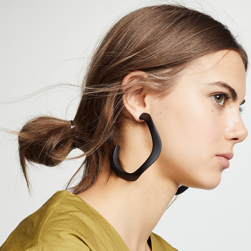 European Women Jewelry Big Circle Round Acrylic Earrings Statement Irregular C Shaped Resin Hoop Earrings For Womne