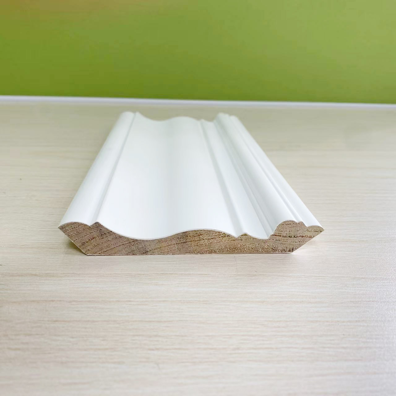 Home Decoration Painted Wood Ceiling Moulding