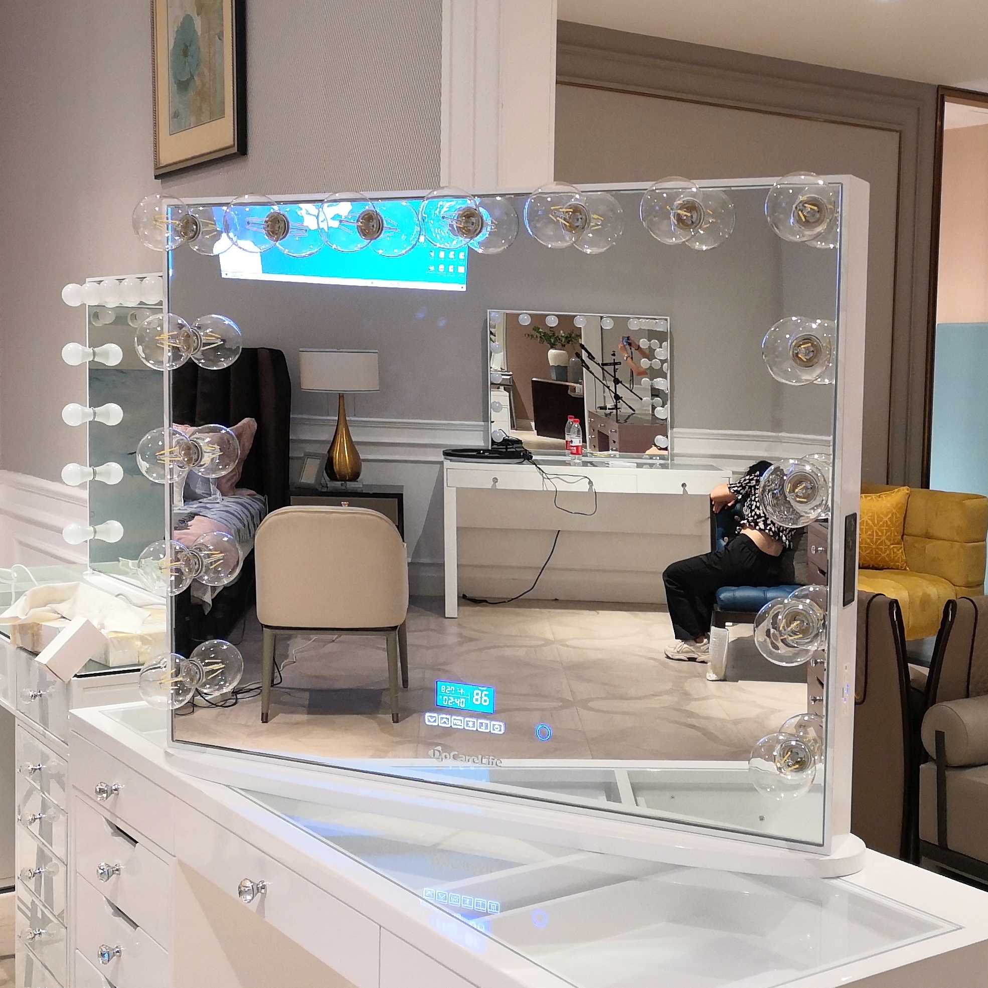 DoCareLife популярные Bluetooth бескаркасных деревянный Vanity девушка Голливуд макияж зеркало со светодиодной лампочки