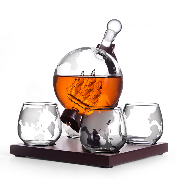 800ML Globe shaped Glass Whiskey Decanter set 4 glasses with Wood base