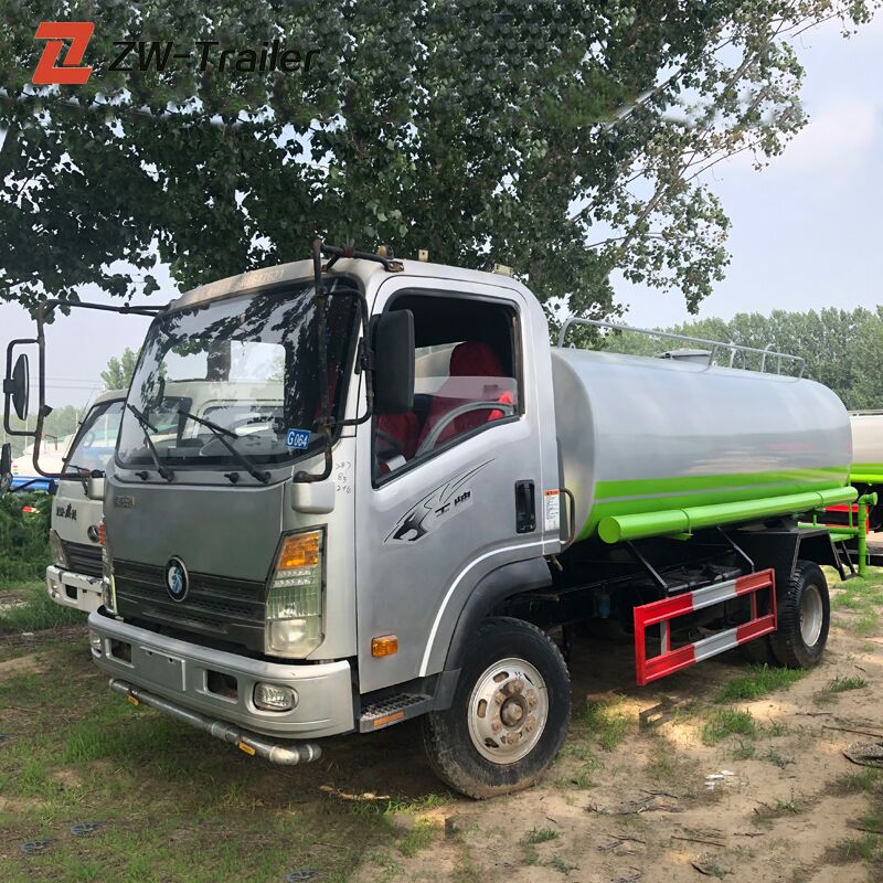 Dongfeng 4x2 Small Water Spray Sprinkler Carbon Steel Water Bowser Transport Cart Truck