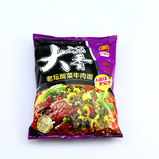 Chinese instant ramen soup big bowl laotan Pickled cabbage beef soup noodles