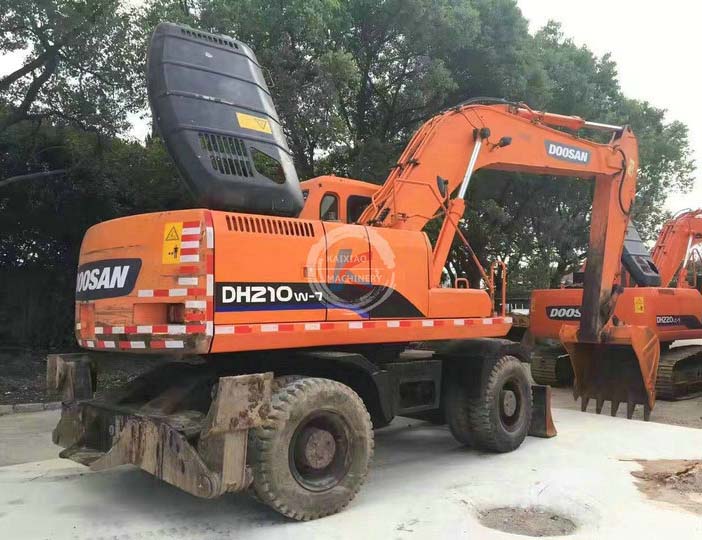 Second-hand Excavators Backhoe Machine/Digger Cat/Hitachi/Volvo/Doosan 21/22/24ton DH210/220/240 Used Wheel Excavator