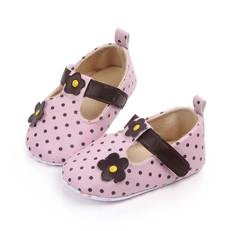 Cute Infant Newborn Polka Dot Baby Girl Shoes with Flowers
