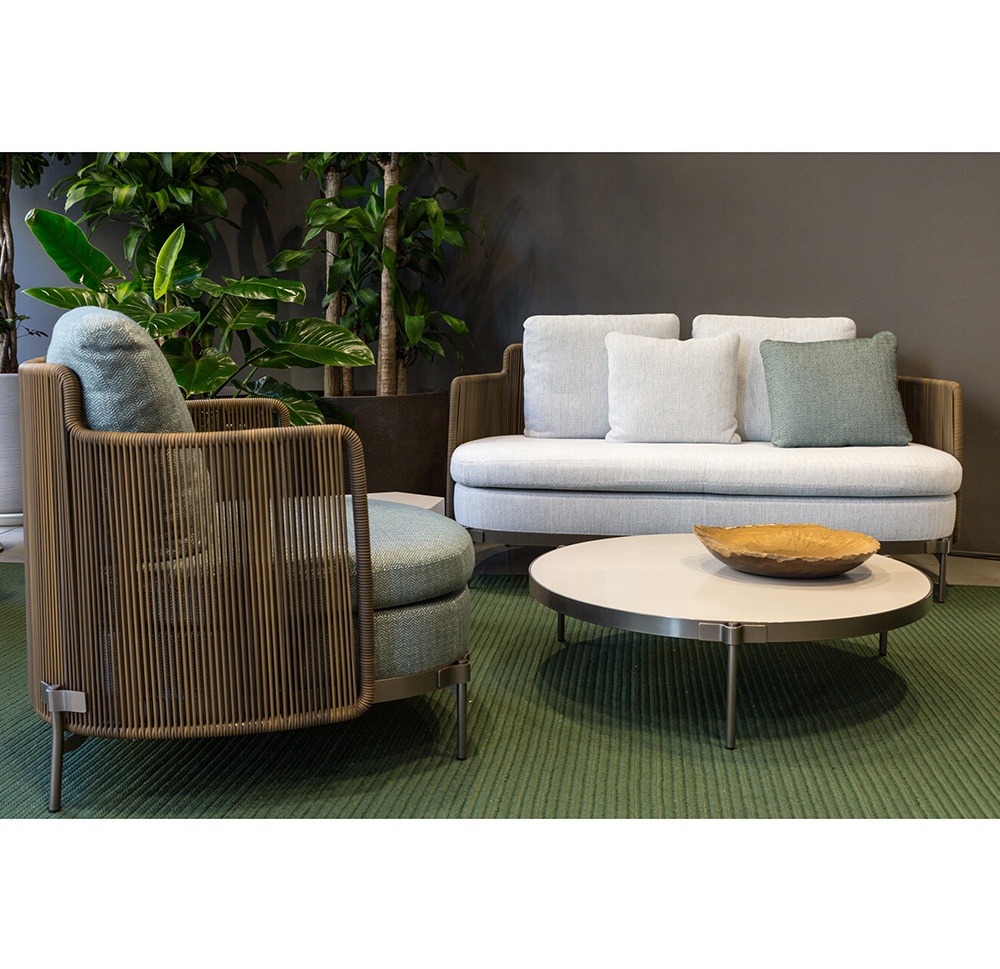 New Arrival Europe Style Outdoor Sofa set Hotel Villa Garden Sectional Aluminum With Synthetic Rattan Woven Outdoor Sofa Set