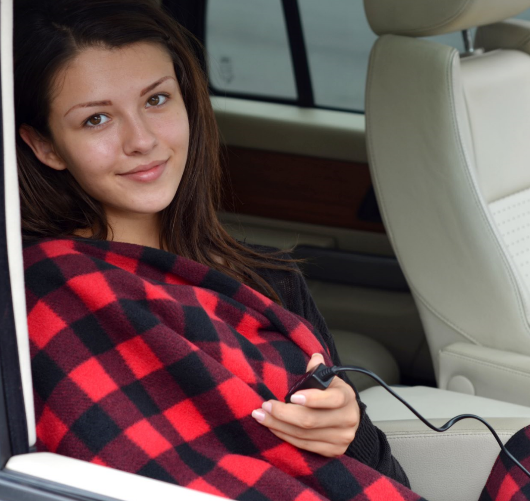 High quality soft 190G fleece car camping electric blanket 145*100CM customized size 12v car heated blanket