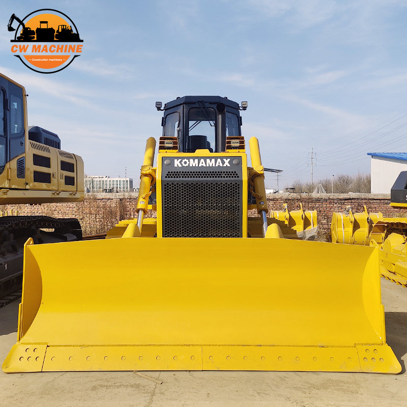 Хорошее состояние, новый бульдозер Komatsu D65 D85 D155, Гусеничные бульдозеры