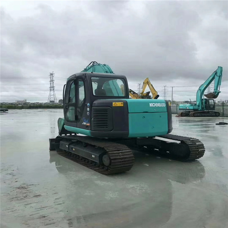 Прямая продажа с фабрики Японии Kobelco SK70SR для экскаваторов/хорошее качество 7 тонн Kobelco небольшие б/у экскаватор готов к работе