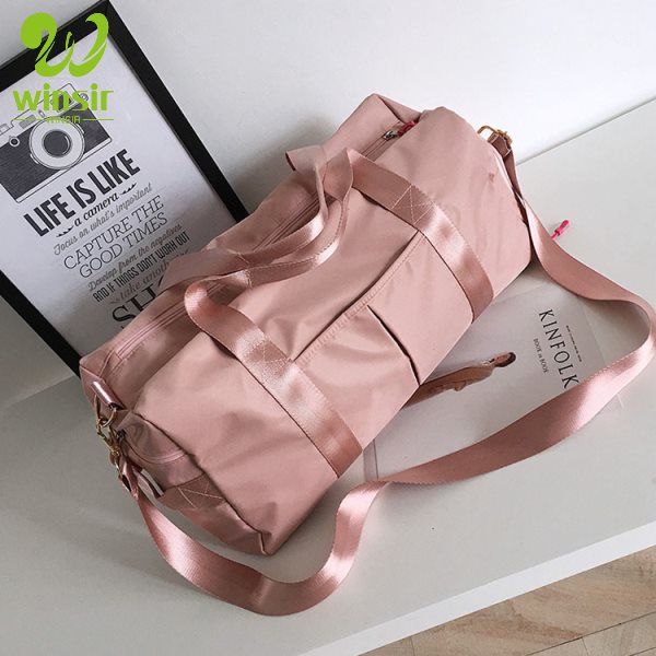 Оптовая продажа розовый Packable спортивная сумка с влажным карманом и обувь отсек путешествия вещевой мешок для мужчин и женщин