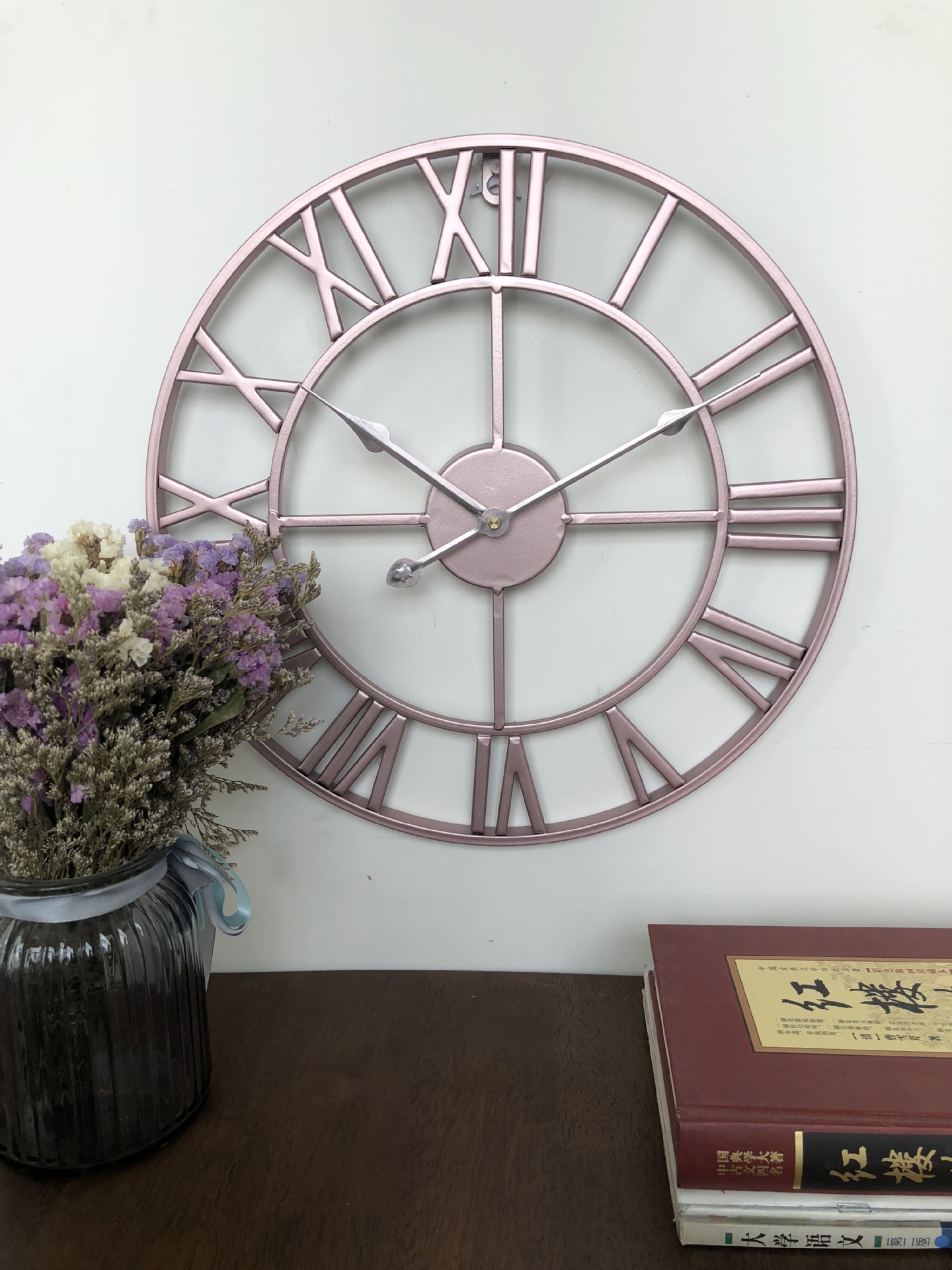 European wall clock living room creative retro hanging wall clock wall decoration clock simple personality hanging watch iron ar