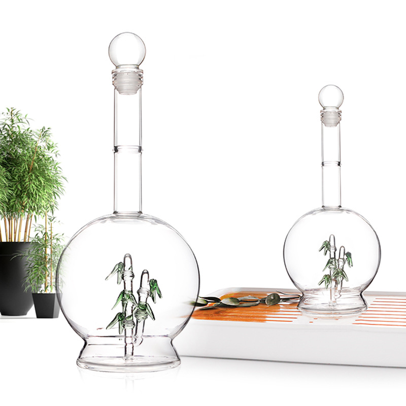 Factory wholesales transparent bottle high borosilicate glass bamboo decanter