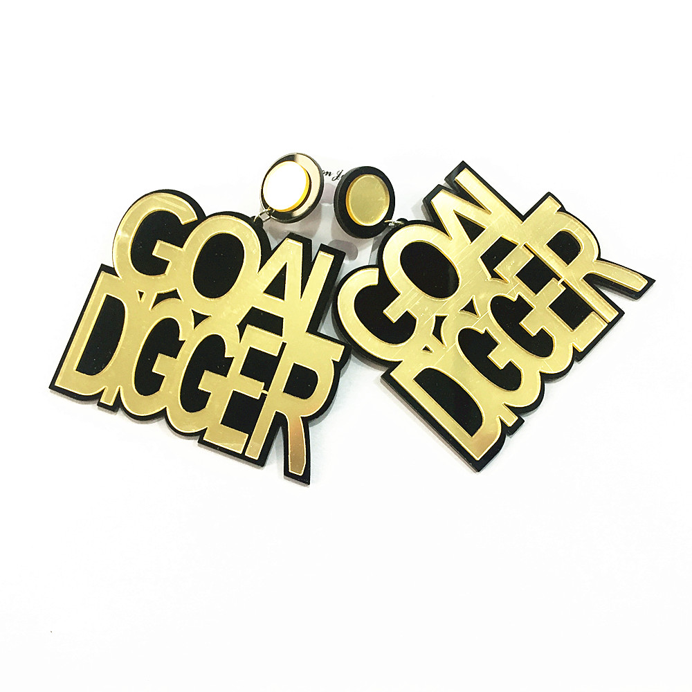China Supplier Bronze Ancient Word Earring
