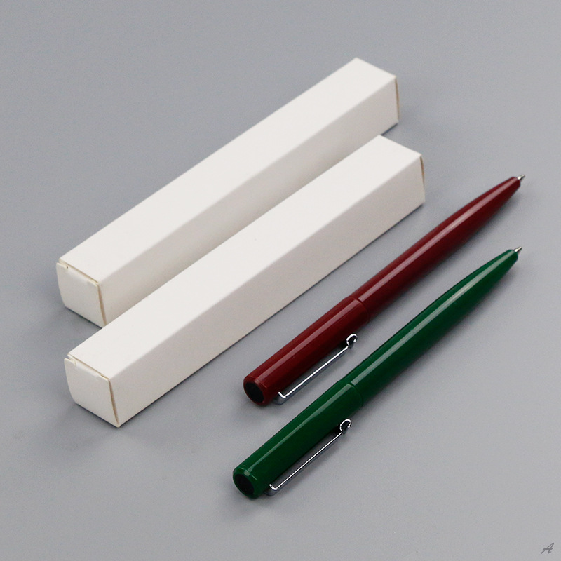 Special Design Easy Carry 1.0 MM Writing Business Gift Ball Pen With Metal Clip