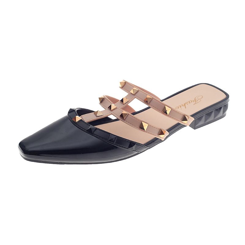 2021 new rivet outdoor lady shoes red simple bag head half drag fashion casual women sandals