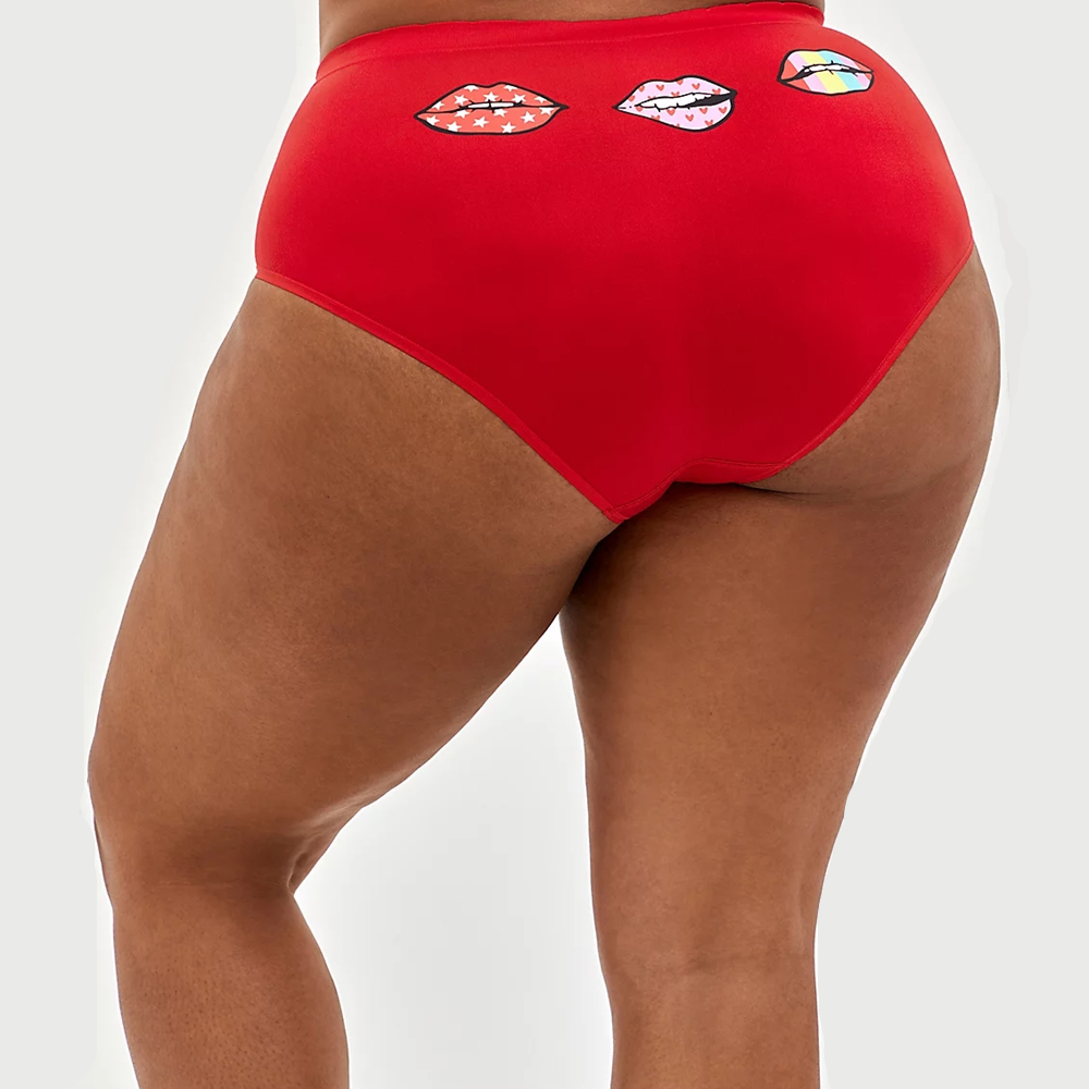 OEM ODM Seamless Mid-waist Soft Stretchy Support Love Rainbow Lips Red Boy-short Panties