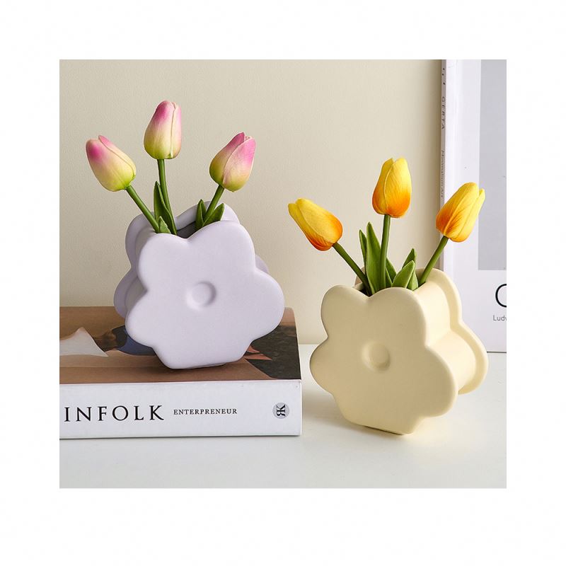 Nordic table decoration accessories ceramic and porcelain vases small flower vases