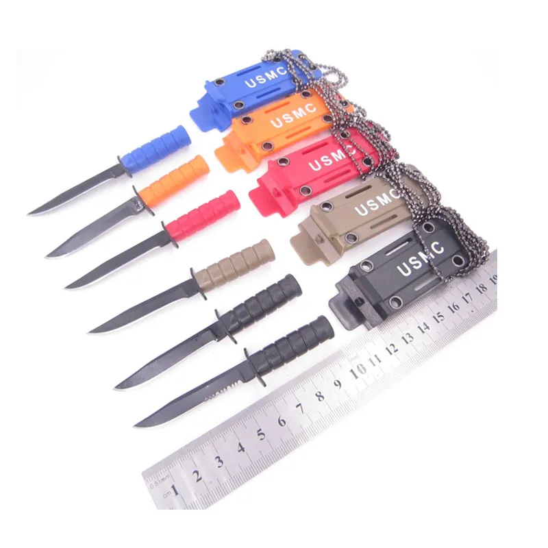 New multifunctional mini hanging necklace knife